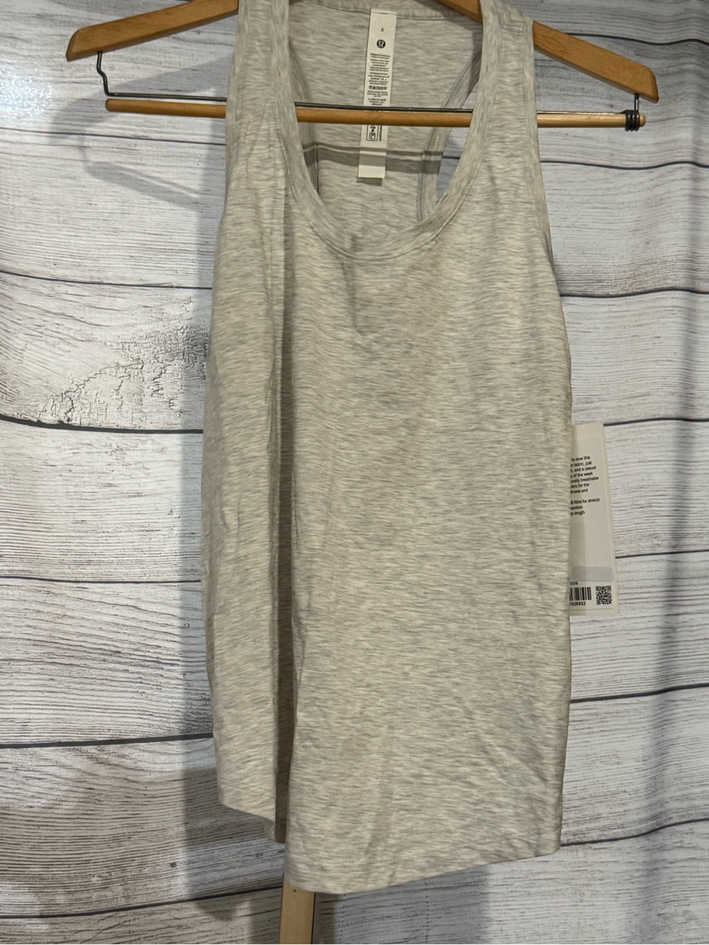 Lululemon love tank 8
